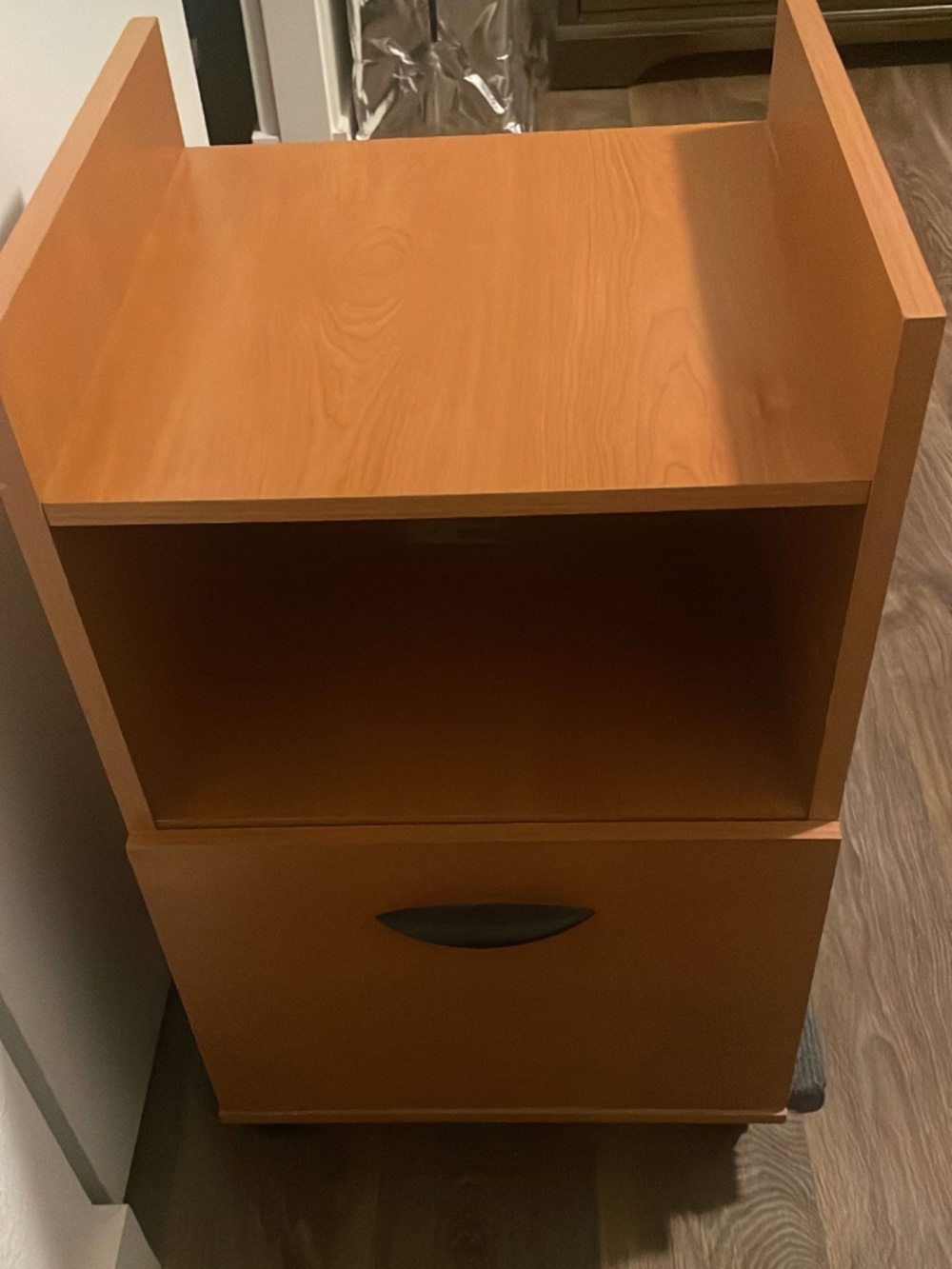 Night stand